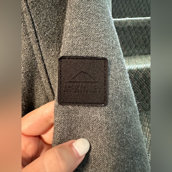 Ladies McKinley Jacket - Picture 2 of 5